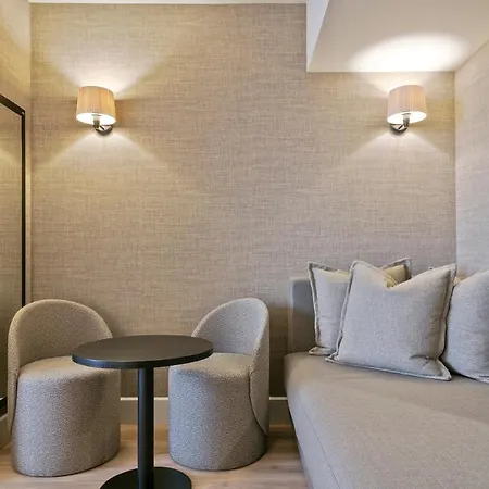 Otel Acta City47 Barselona