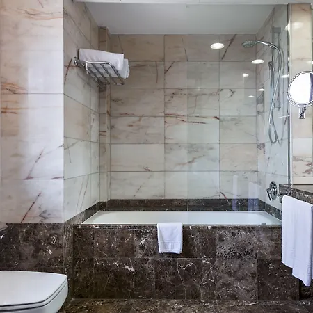 Acta City47 Hotel