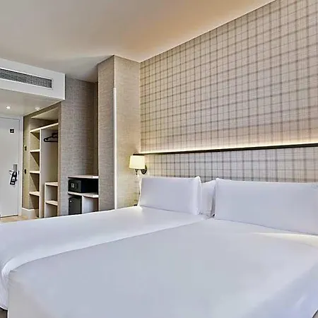 Hotel Acta City47