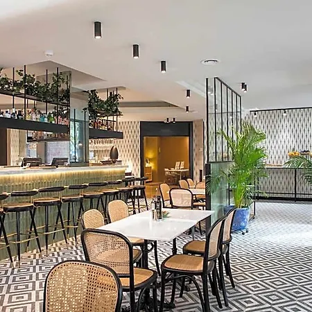 Acta City47 Hotel 4*