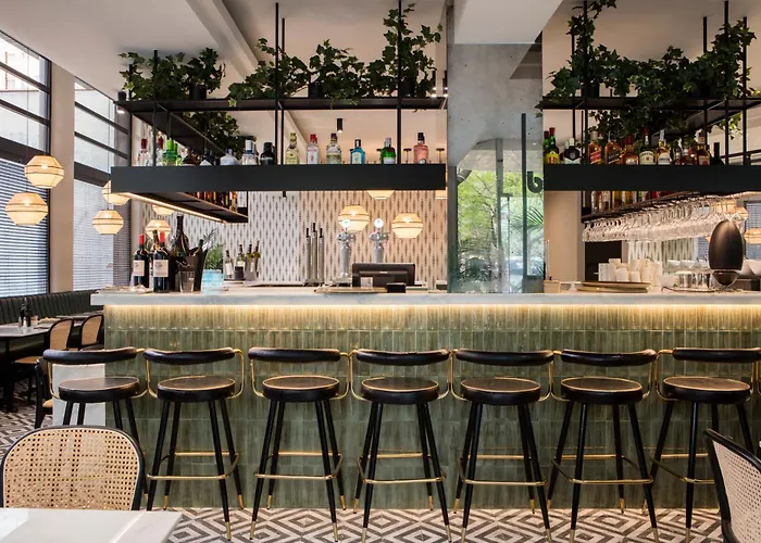 Acta City47 Hotel 4*