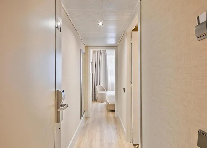 Acta City47 Hotel